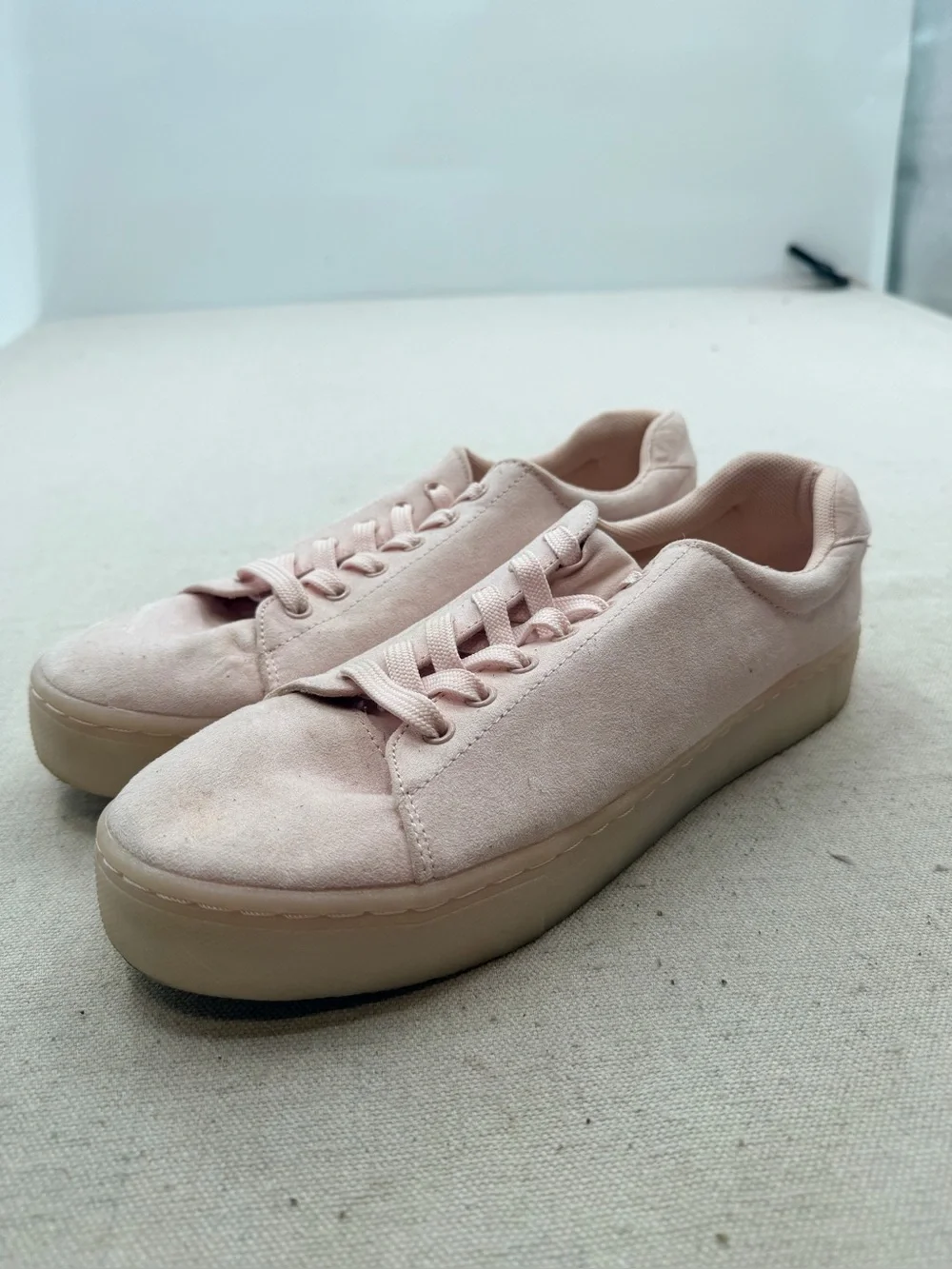 H&M Women's Light Pink Canvas Lace-Up Sneakers